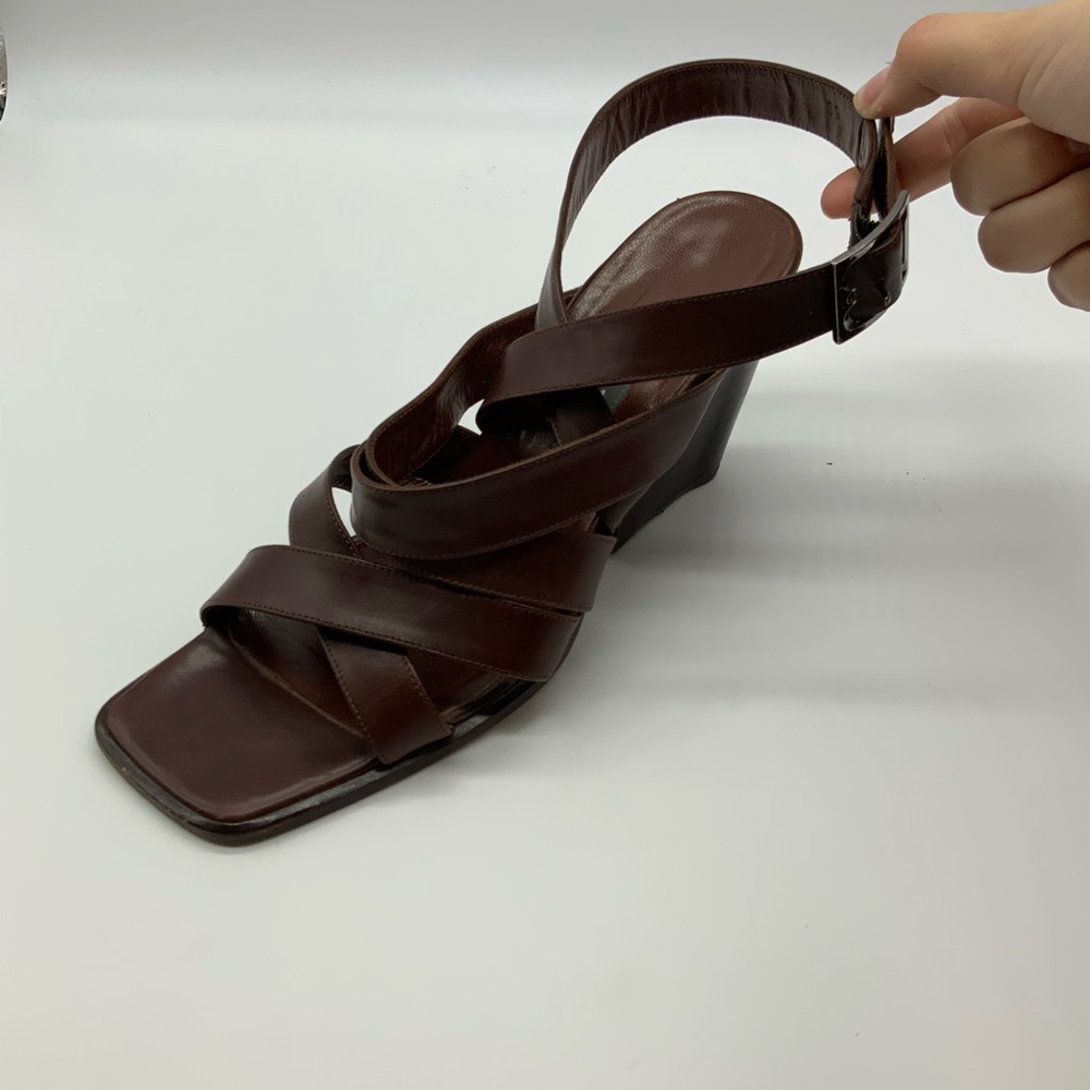 Bally Heel - Picture 4 of 5